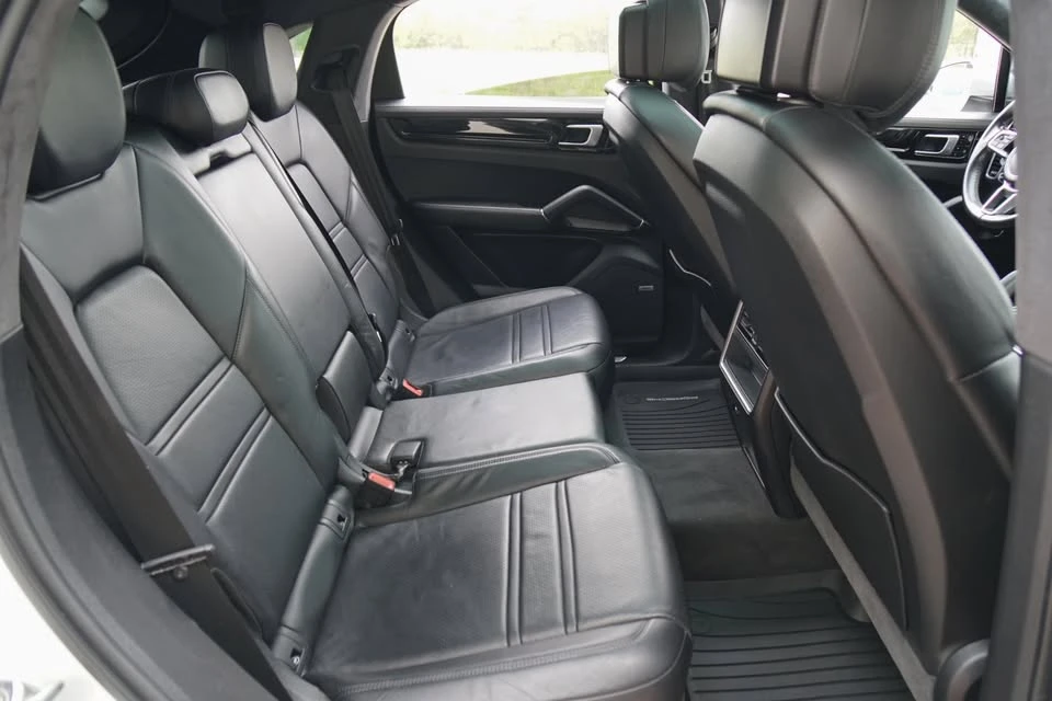 2020 Porsche 9Y0/9Y3 Cayenne - Image 18 of 20