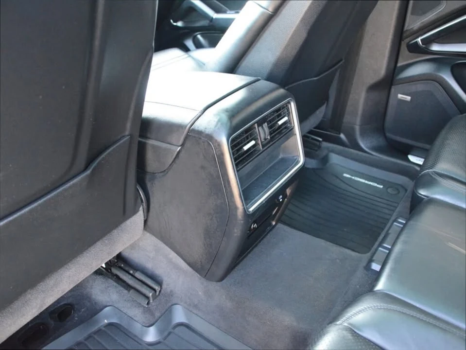 2020 Porsche 9Y0/9Y3 Cayenne - Image 16 of 18