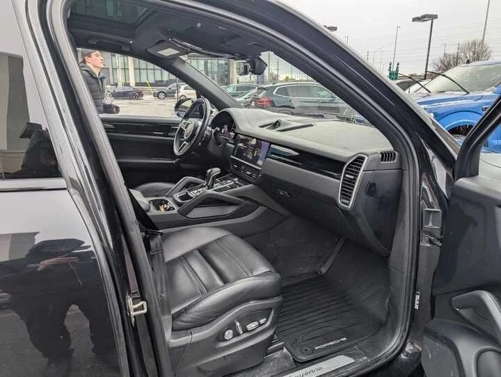 2020 Porsche 9Y0/9Y3 Cayenne - Image 14 of 18