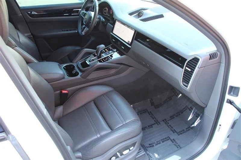 2020 Porsche 9Y0/9Y3 Cayenne - Image 17 of 20
