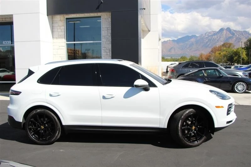 2020 Porsche 9Y0/9Y3 Cayenne - Image 9 of 20