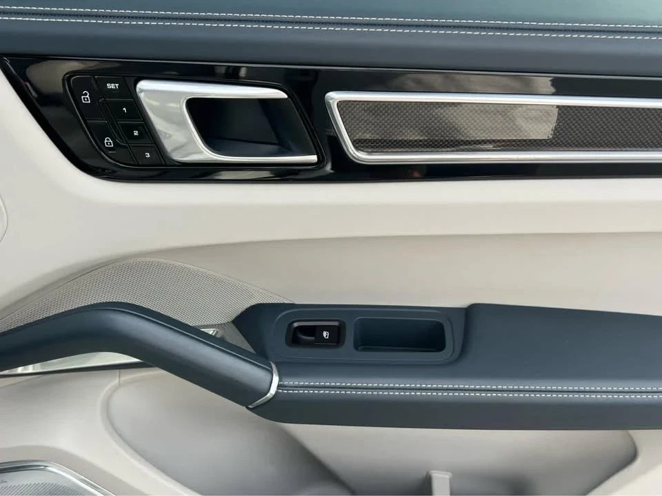 2020 Porsche 9Y0/9Y3 Cayenne - Image 14 of 14
