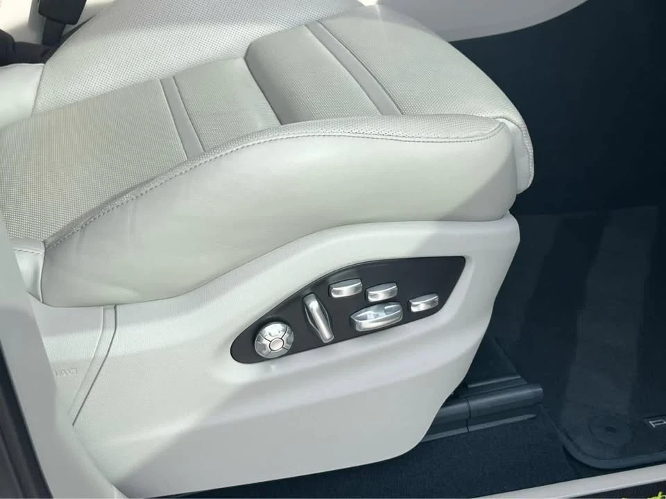 2020 Porsche 9Y0/9Y3 Cayenne - Image 13 of 14