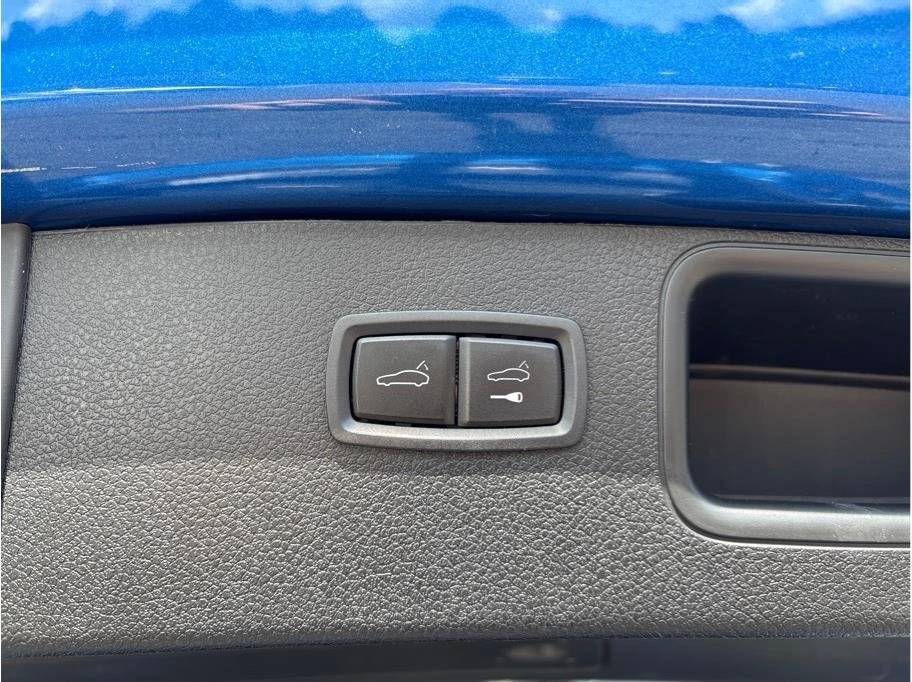 2020 Porsche Macan - Image 8 of 20