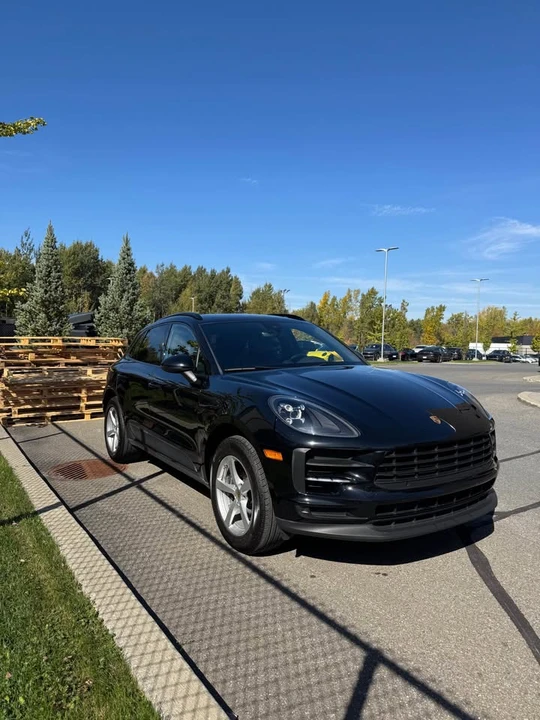 2020 Porsche Macan - Image 2 of 8