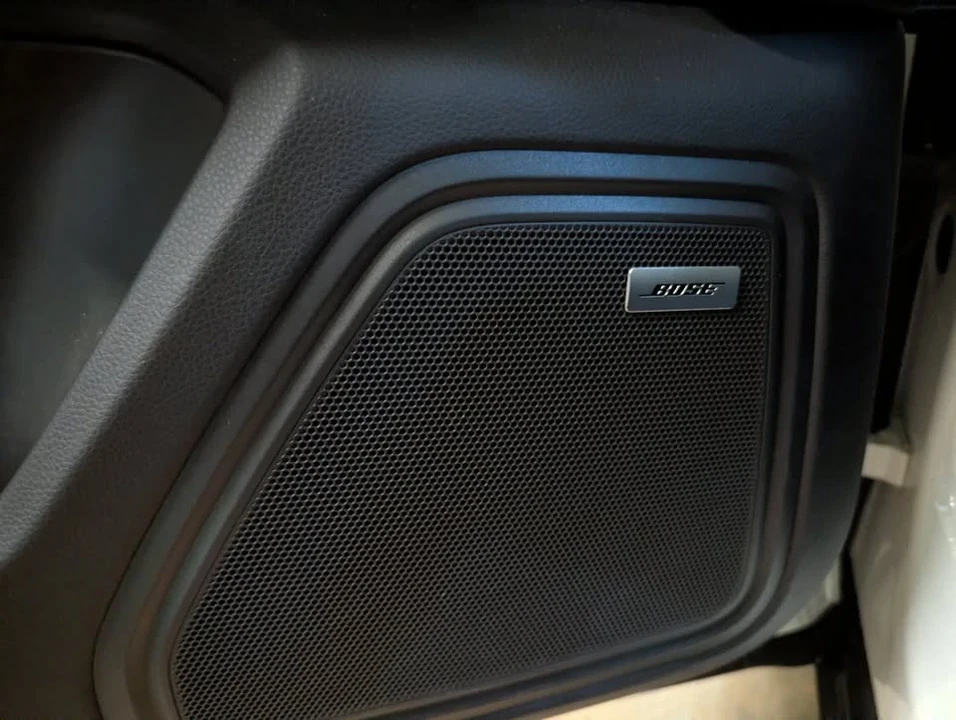 2020 Porsche Macan - Image 11 of 18