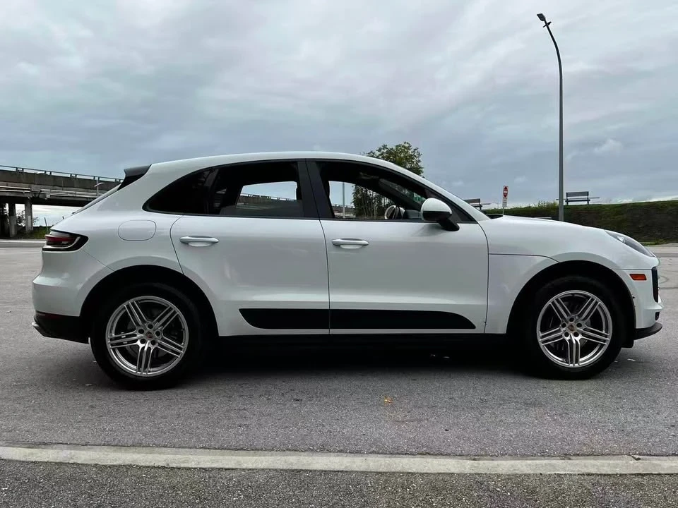 2020 Porsche Macan - Image 2 of 11