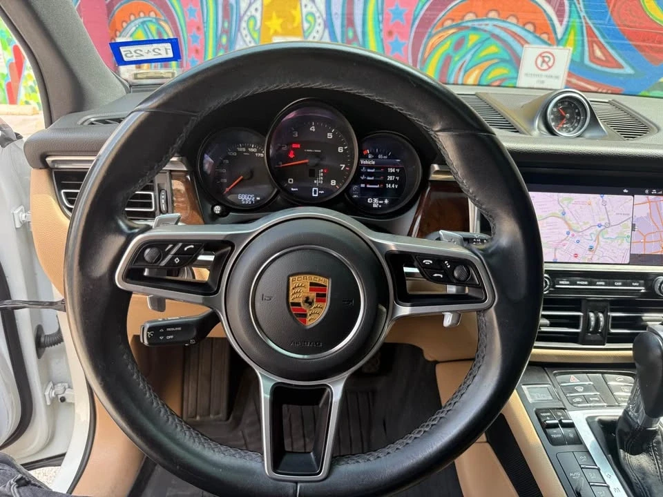 2020 Porsche Macan - Image 12 of 19
