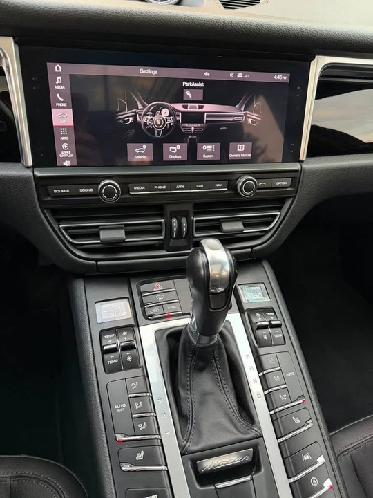 2020 Porsche Macan - Image 4 of 10