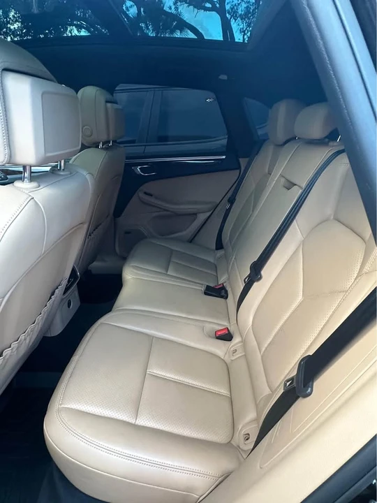 2020 Porsche Macan - Image 7 of 9