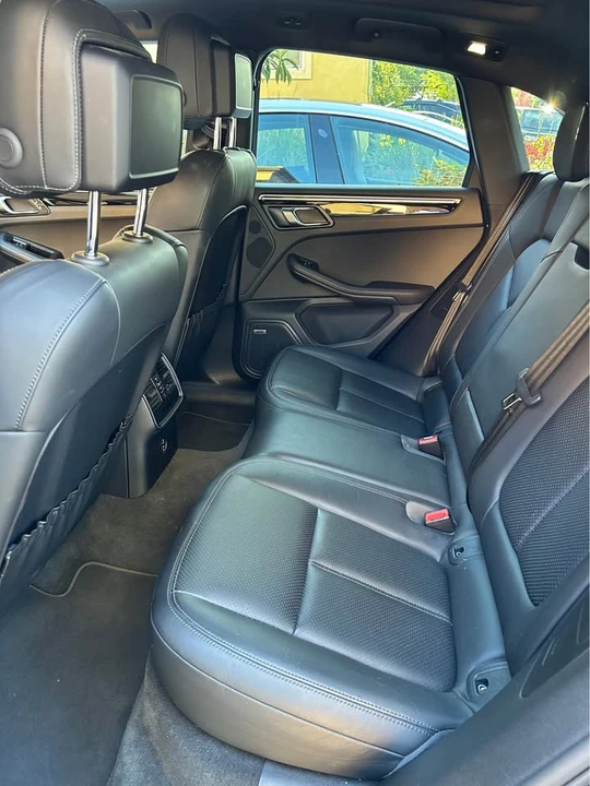 2020 Porsche Macan - Image 4 of 6