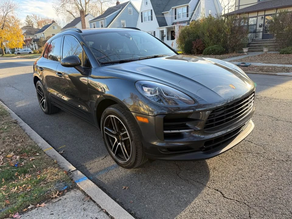 2020 Porsche Macan - Image 2 of 6
