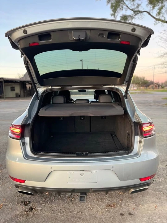 2020 Porsche Macan - Image 7 of 15