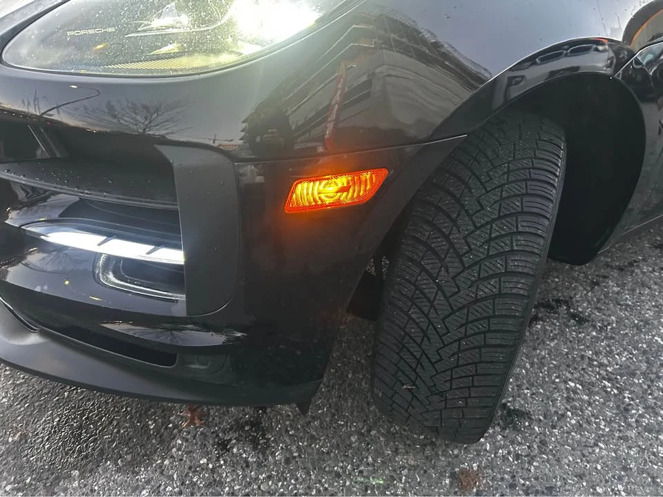 2020 Porsche Macan - Image 19 of 20
