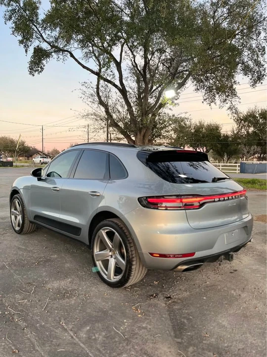 2020 Porsche Macan - Image 6 of 15