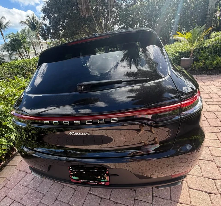 2020 Porsche Macan - Image 2 of 15