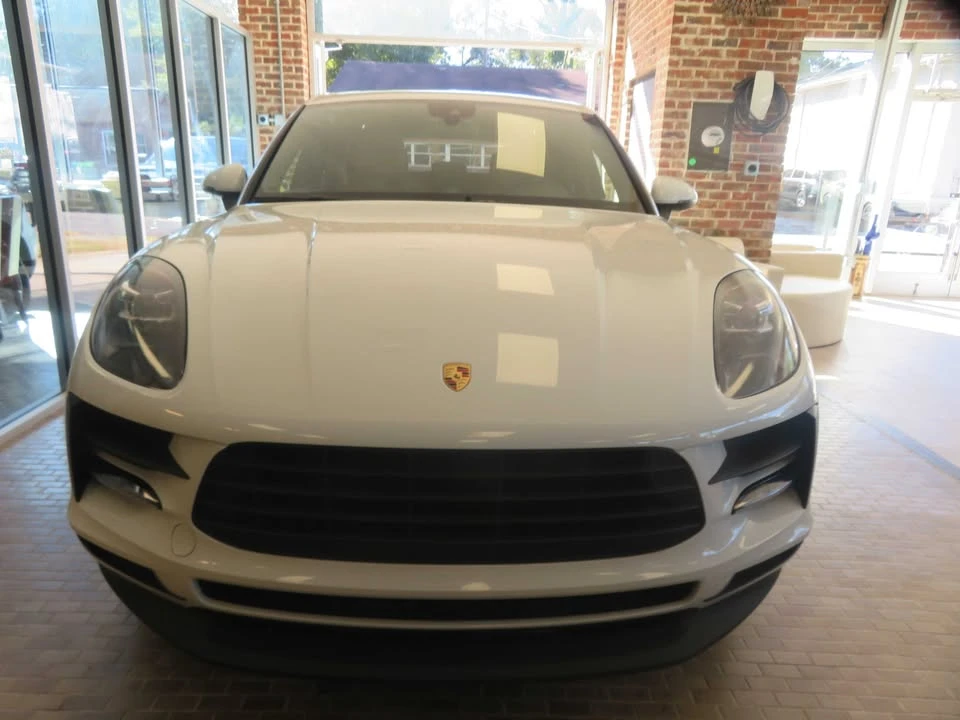 2020 Porsche Macan - Image 2 of 20