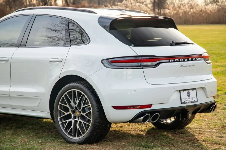 2020 Porsche Macan - Image 14 of 20