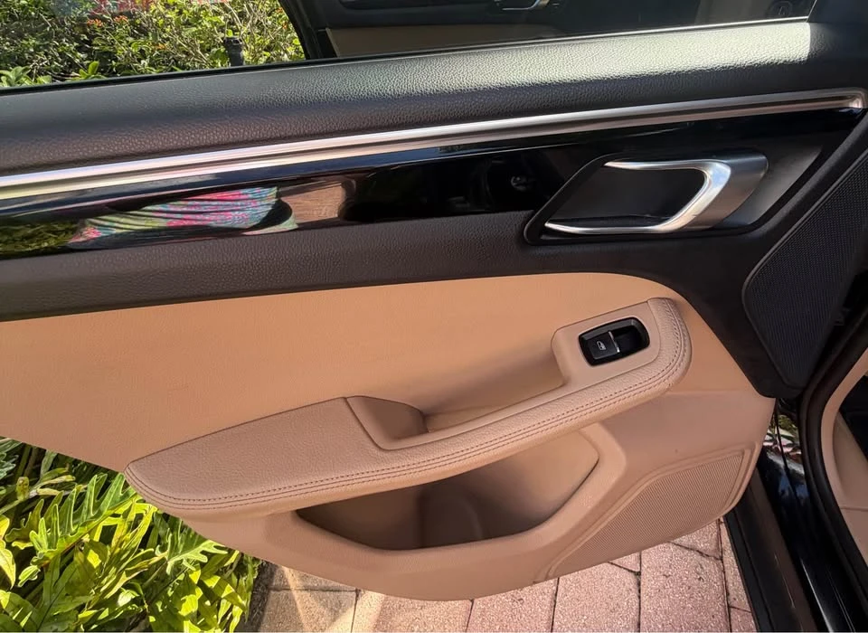 2020 Porsche Macan - Image 12 of 15