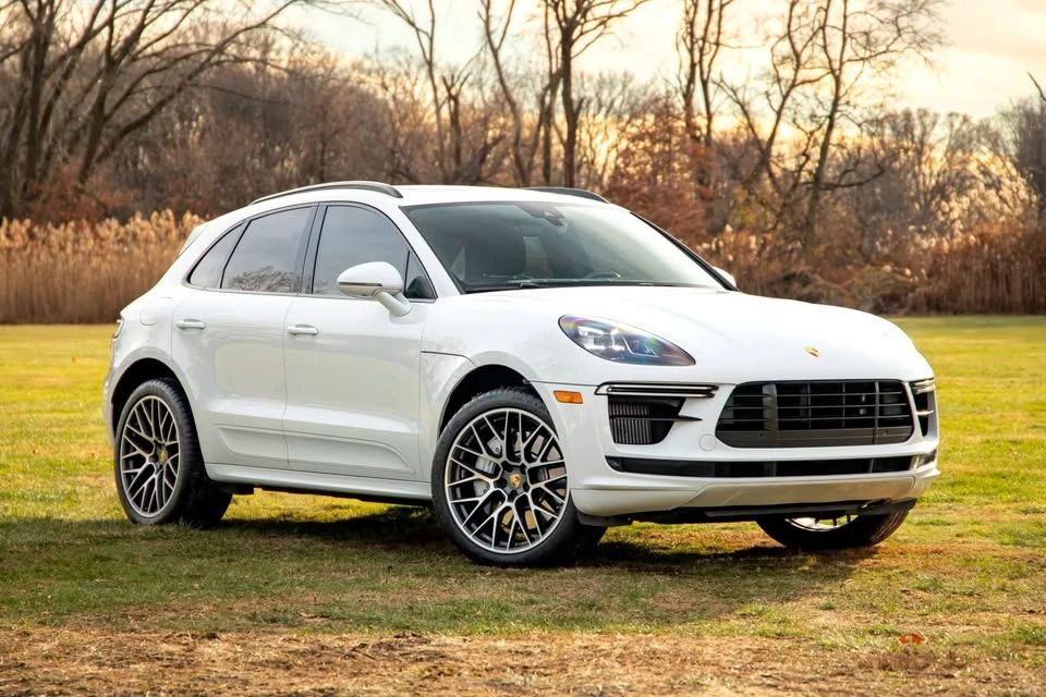 2020 Porsche Macan - Image 2 of 20