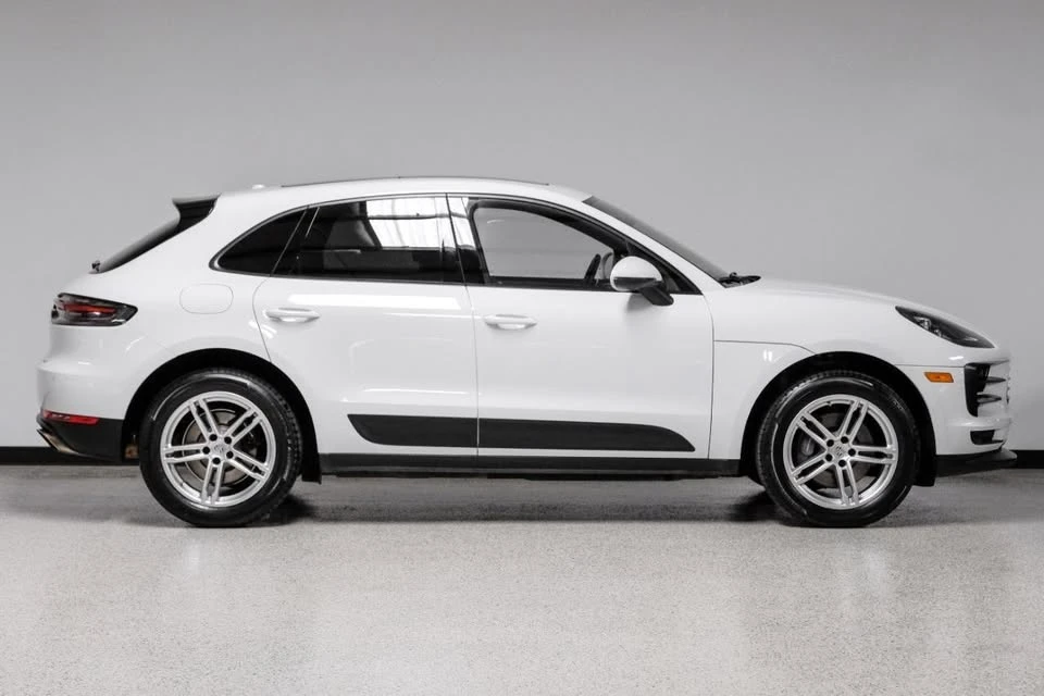 2020 Porsche Macan - Image 8 of 20