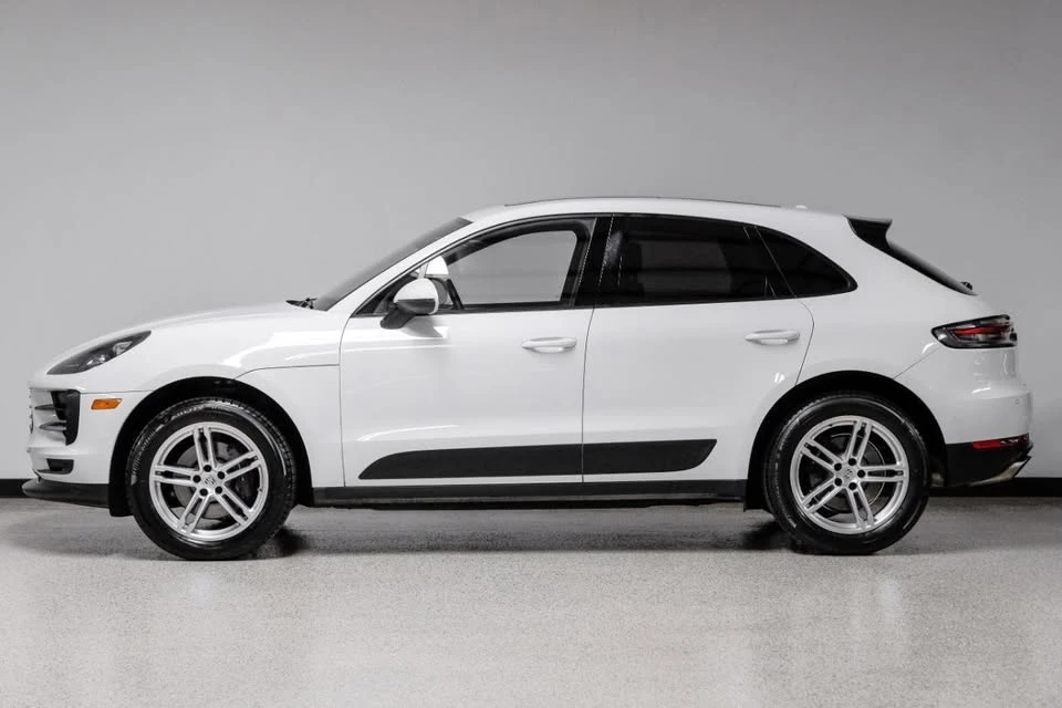 2020 Porsche Macan - Image 11 of 20