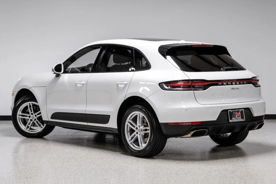 2020 Porsche Macan - Image 10 of 20