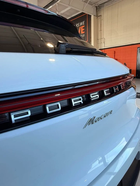 2020 Porsche Macan - Image 6 of 16