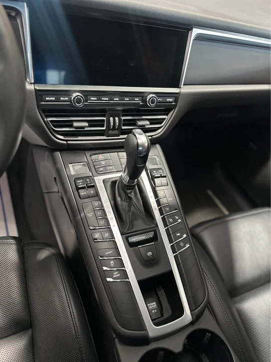 2020 Porsche Macan - Image 7 of 7