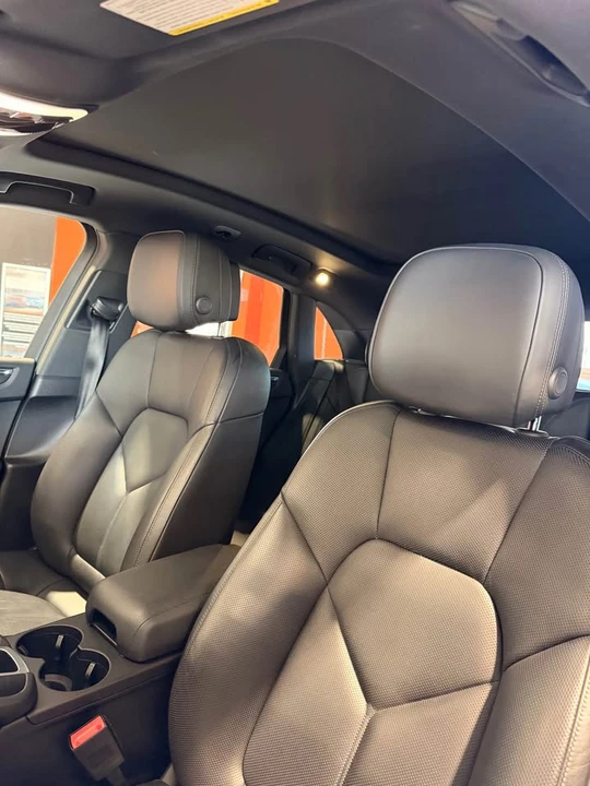 2020 Porsche Macan - Image 8 of 16