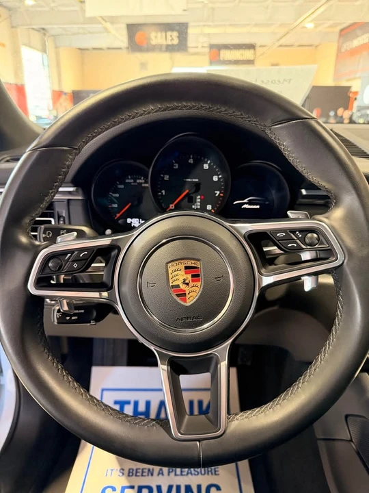 2020 Porsche Macan - Image 12 of 16