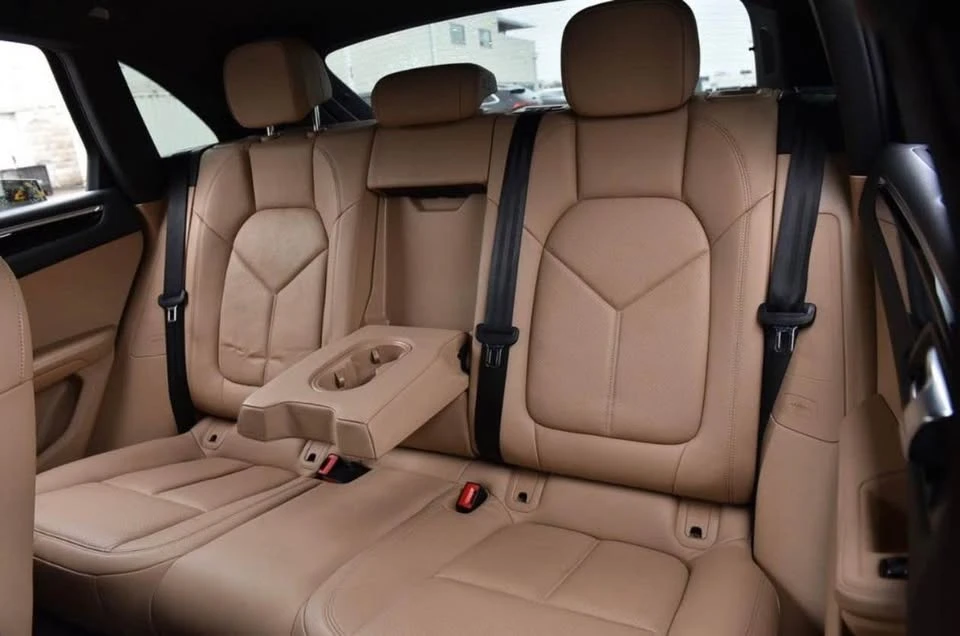 2020 Porsche Macan - Image 6 of 8