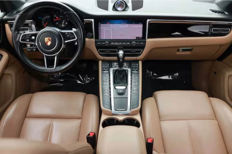 2020 Porsche Macan - Image 2 of 10