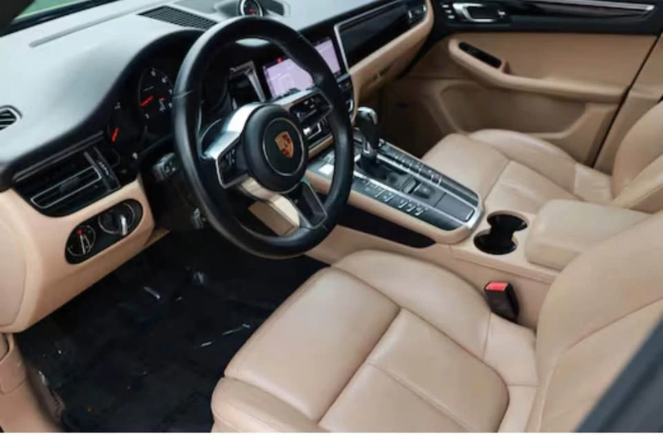 2020 Porsche Macan - Image 4 of 10