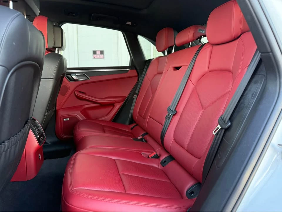 2020 Porsche Macan - Image 7 of 20