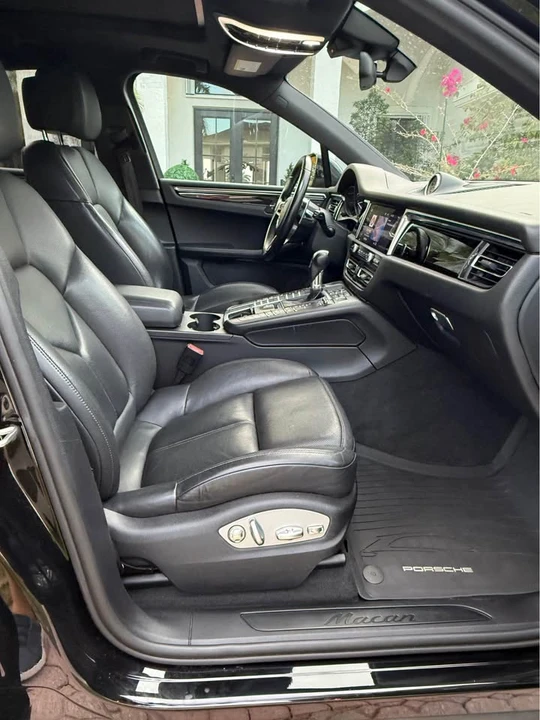 2020 Porsche Macan - Image 6 of 9