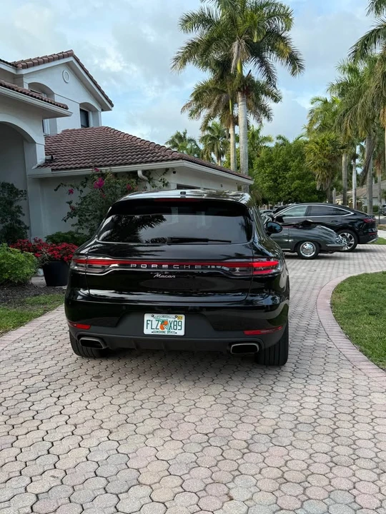 2020 Porsche Macan - Image 2 of 9