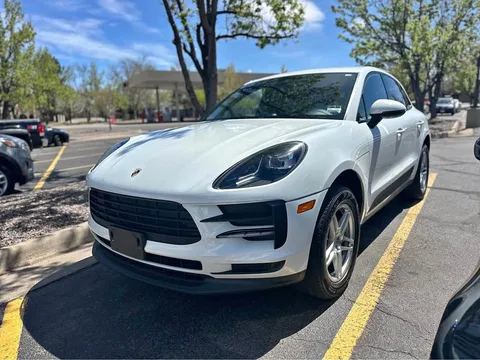 2020 Porsche Macan Base