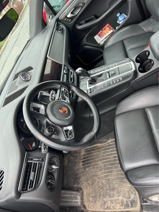 2020 Porsche Macan - Image 2 of 6