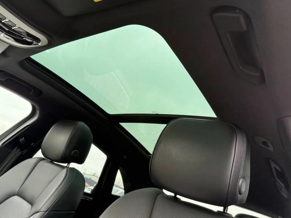 2020 Porsche Macan - Image 10 of 14