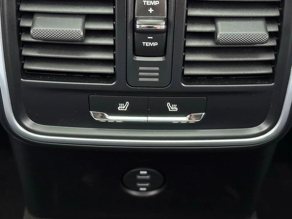 2020 Porsche Macan - Image 8 of 14