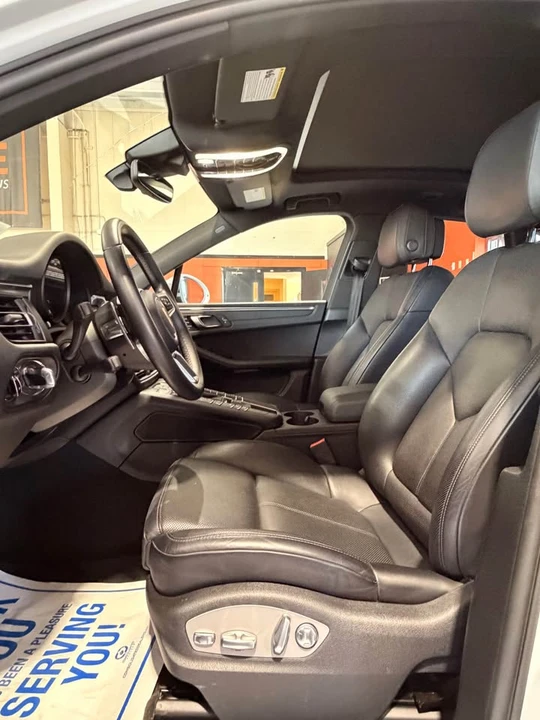 2020 Porsche Macan - Image 7 of 15