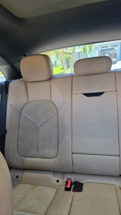 2020 Porsche Macan - Image 5 of 11