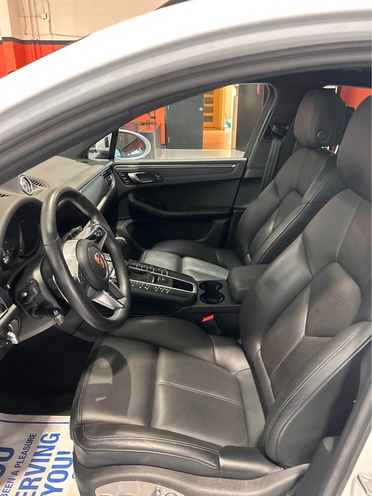 2020 Porsche Macan - Image 8 of 13