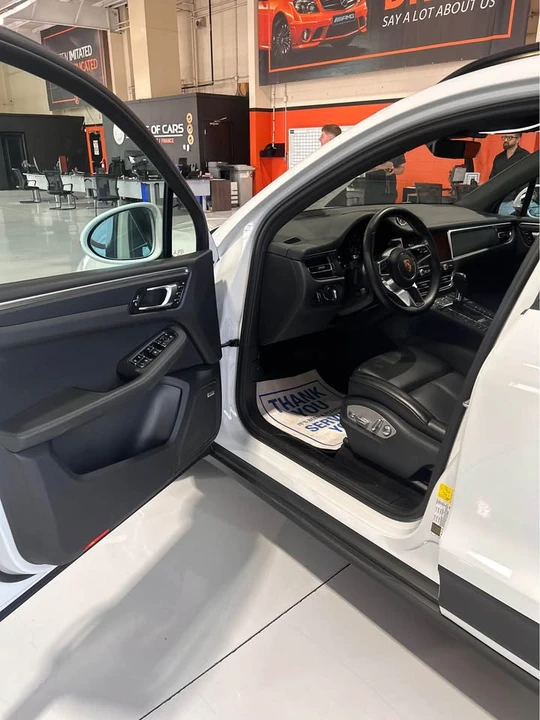 2020 Porsche Macan - Image 7 of 13