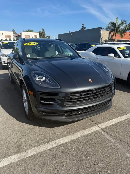2020 Porsche Macan - Image 2 of 2