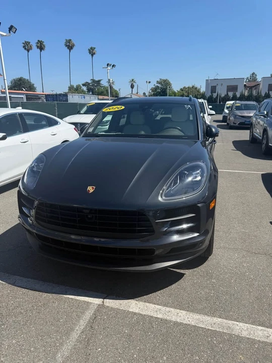2020 Porsche Macan - Image 2 of 2