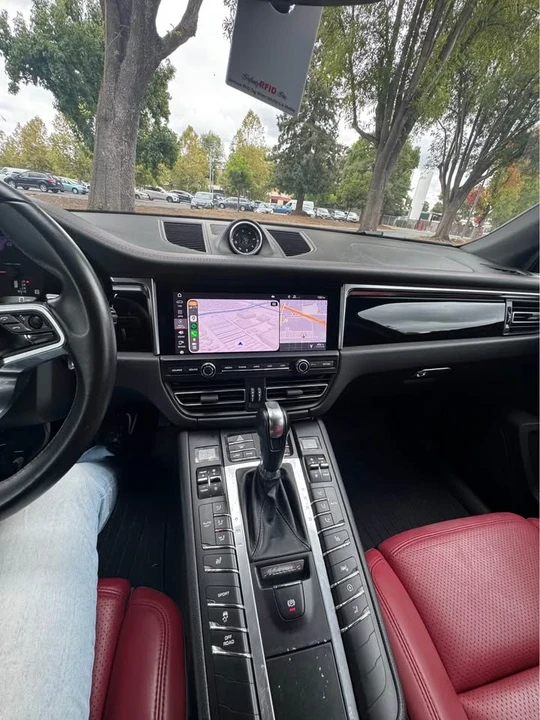 2020 Porsche Macan - Image 10 of 10