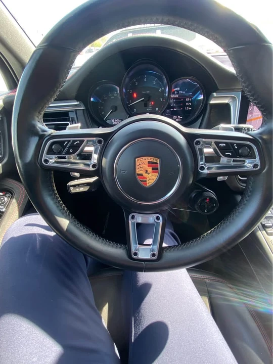 2020 Porsche Macan GTS - Image 5 of 11