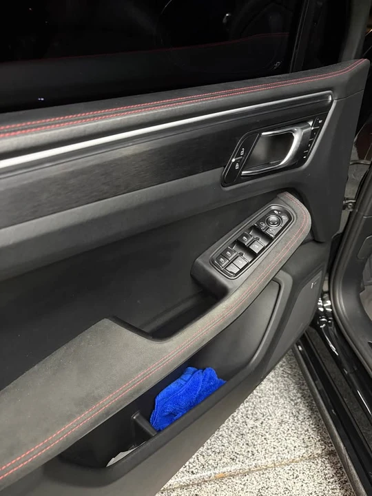 2020 Porsche Macan GTS - Image 9 of 19